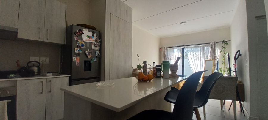 To Let 2 Bedroom Property for Rent in Wetton Western Cape